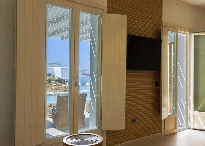 Apart Otel Life Tourlos