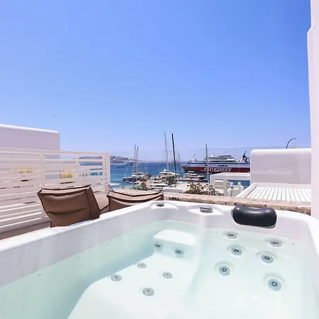 Life Aparthotel Tourlos