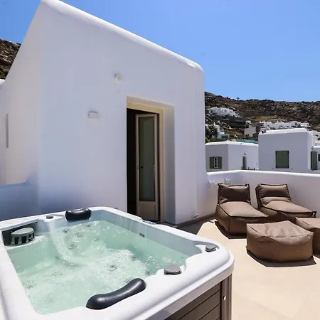 Life Aparthotel Tourlos